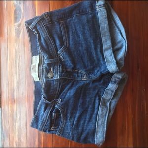 -Size 00 Hollister low rise shorts